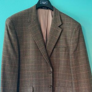 Chaps Men's 100% Lambswool Houndstooth Sport Coat in Brown, Tan & Black Size 48R